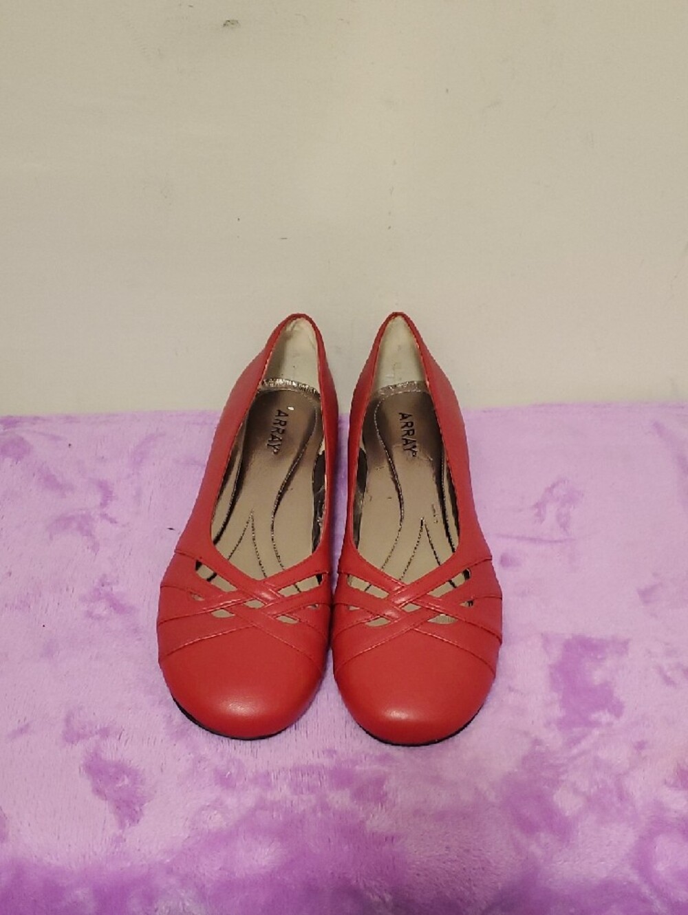 Array Red Women's Crisscross Ballet Flats - Picture 7 of 7